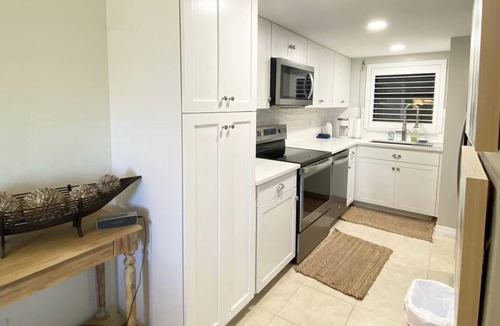 Ormond-by-the-Sea Condo | Charming Coastal Condo. Relax by the Pool or Enjoy the Quiet Beaches.