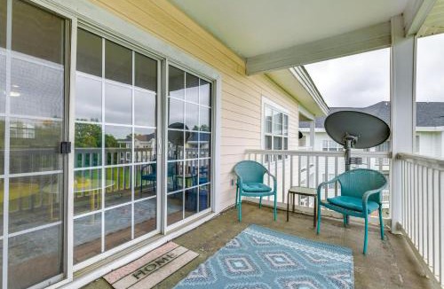 Charlotte House | Charming Condo w/Balcony, 1 Mi to UNC Charlotte!