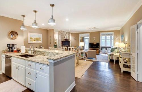 Murrells Inlet House | Charming Cottage Near Golf Courses & Marsh Walk!