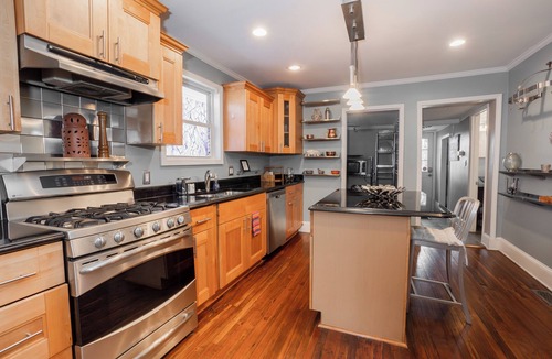 Biddleville House | Charming Craftsman 1/4 mile from Uptown Charlotte and 1 block from trolley.