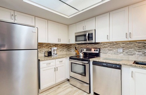 Palmetto Dunes Villa | Charming Hilton Head Island Vacation Retreat with Shaded Private Patio!
