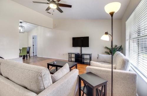 Hinesville House | Charming Hinesville Home < 6 Mi to Fort Stewart