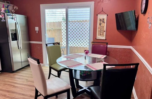 National Hills House | Charming Home with Prime Augusta Location - Walk to Augusta National!