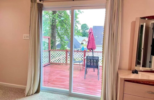 National Hills House | Charming Home with Prime Augusta Location - Walk to Augusta National!
