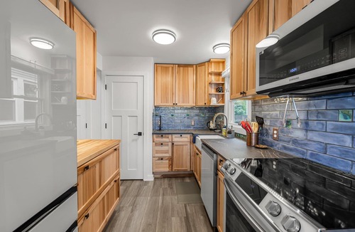 Bottineau House | Charming NE Arts District Home