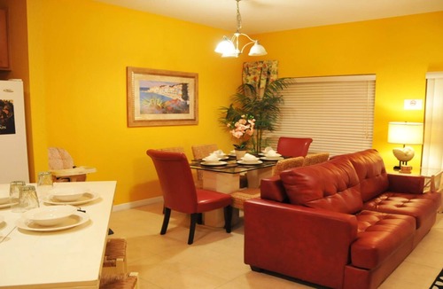 Kissimmee House | ☆★Charming Pet-Friendly Townhouse - full of amenities☆★