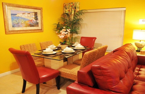 Kissimmee House | ☆★Charming Pet-Friendly Townhouse - full of amenities☆★