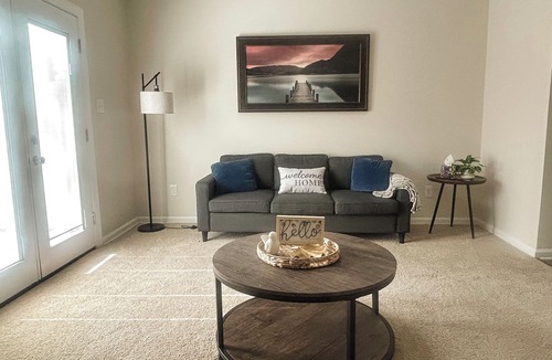 Northeast Raleigh House | Charming Raleigh Townhome - Cozy, Convenient & Great Location