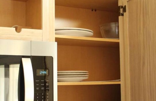 East Fayetteville House | Cheerful 2-Bedroom, 2 bath with private parking