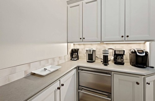 Debordieu Colony House | Cheerful Beach House with Swimming Pool in Georgetown, South Carolina