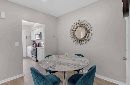 Bay Harbor Islands Apartment | Chic 2BR in Bay Harbor Islands near beach, shopping, and dining
