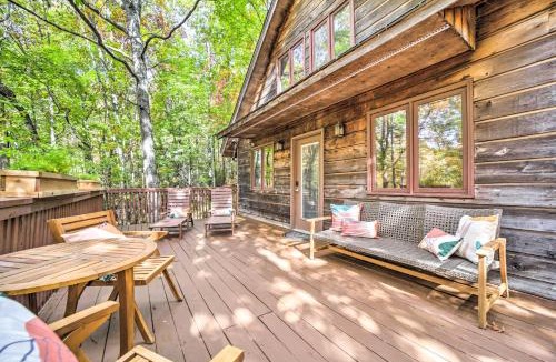 Brevard House | Chic Brevard Cabin - Nature, Trails, & Water!