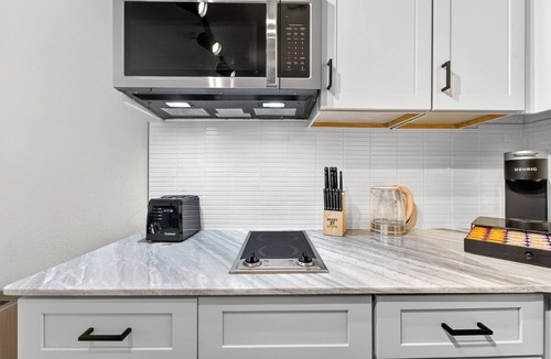 Northeast Raleigh Apartment | City Escape: Stylish Studio Oasis