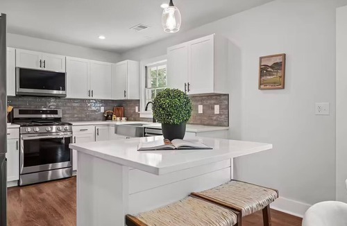 Summerville Historic District House | Cityside Haven