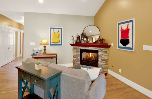 Appling House | Clarks Hill Lake, Keg Creek Cottage with deep water dock year round