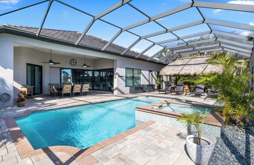 Pelican House | Classy in the Cape