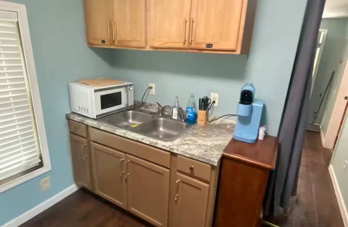 Kingsland House | Clean 1-bedroom 1 bath house Kingsland