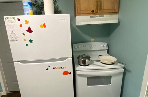 Kingsland House | Clean 1-bedroom 1 bath house Kingsland
