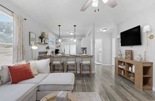 Alcoa House | CLEAN/Dog-Friendly Home Near UT/Airport/Big Yard