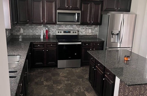 Lexington House | Clean, simple, safe home in the prominent city of Lexington, SC