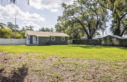 Plant City House | Close to Disney Spring ,Tampa, dinosaur world, Legoland ,EPCOT