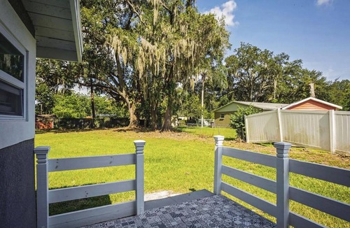 Plant City House | Close to Disney Spring ,Tampa, dinosaur world, Legoland ,EPCOT
