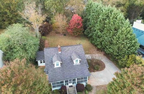 Gainesville House | Closest to DOWNTOWN! Pet Friendly