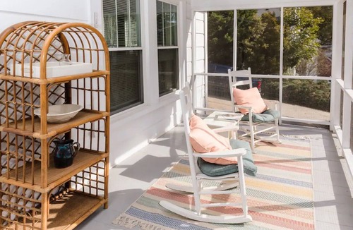 Gainesville House | Closest to DOWNTOWN! Pet Friendly