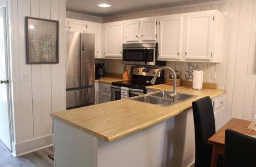Salem Condo | Closest to pool - A cozy spot with no steps!