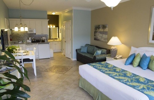 Surfside Beach Resort | Club Wyndham Grand Palms Studio