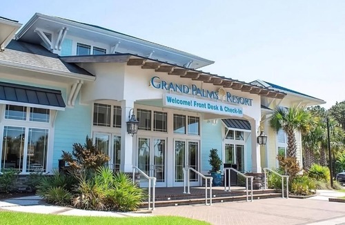 Surfside Beach Resort | Club Wyndham Grand Palms Studio