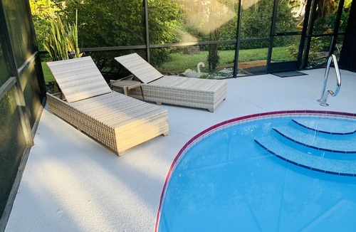 Florida Ridge House | ☀️🌴COASTAL BEAUTIFUL Pool Home (1800 Sq/ft) All to Yourself! *