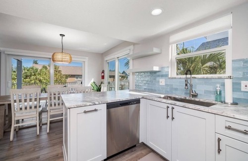 Indian Rocks Beach House | Coastal Boho: Upgraded home w/hot tubs & mini golf - steps to Indian Rocks Beach