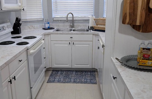 Lutz Apartment | Coastal Breeze - Easy Second Floor Comfort in the Fountains