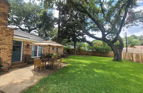 Whitemarsh Island House | Coastal Escape 7 miles from Tybee Island Savannah & River Street