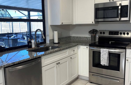Port Saint Lucie House | Coastal Haven East Port St Lucie Great Location and close to beautiful beaches.