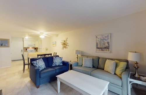 Folly Field Condo | Coastal Retreat with Patio, Shared Pools, Tennis & Playground - Walk to Beach
