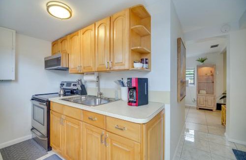 Rock Ridge House | Coastal Vero Beach Home Near the Ocean w/Patio