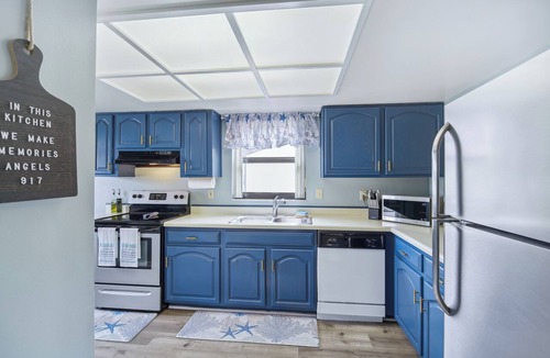 Banana River Estates Condo | Cocoa Beach Vacation Rental - Walk to Pier!