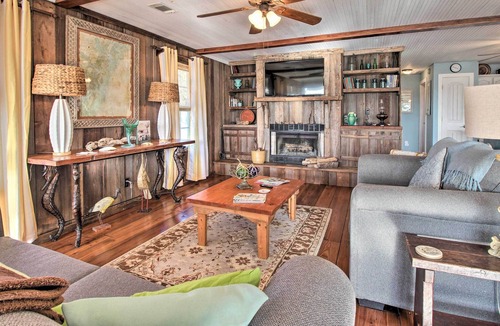 Midway Apartment | Colonel's Island Apartment w/ Dock!