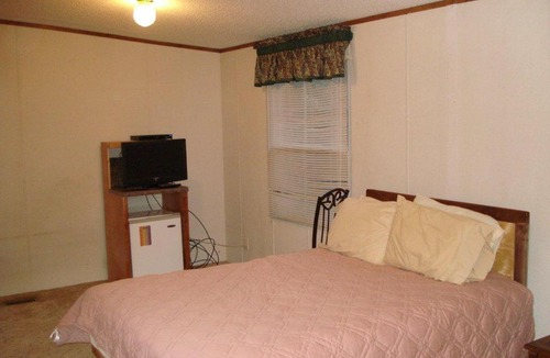 Thayer Hotel | Comfort Green Motel