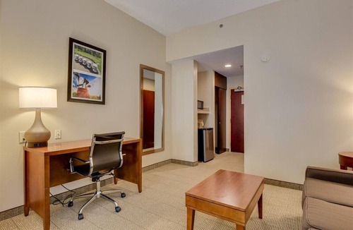 Gracewood Hotel | Comfort Inn & Suites Augusta Fort Gordon Area