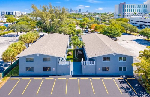 Poinciana Park Apartment | Comfortable 2BR Near Beach & Cruise Port