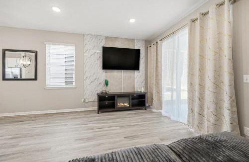 Jacksonville House | Comfortable 3BR Westside Home Chill & Relax