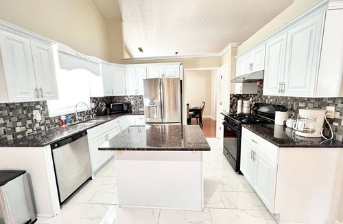 Duluth House | Comfortable and Cozy 4BR/3BA house in charming Duluth - Convenient Location