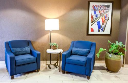 Concord Hotel | Concord Suites by IHG