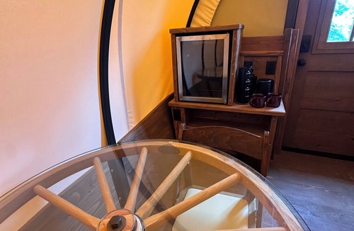 Fredericktown House | Conestoga Covered Wagon at Cherrywood Farm - Oakheart