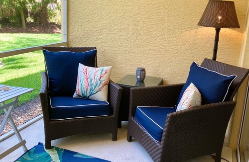 Ole Condo | Coral Falls Retreat on 1st Floor - Lely