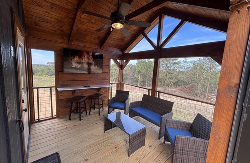 Aiken Cottage | Cottage #3 The Appaloosa