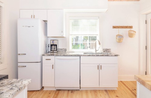 Midtown House | Cottage Near Forsyth Park, Heated Pool Access